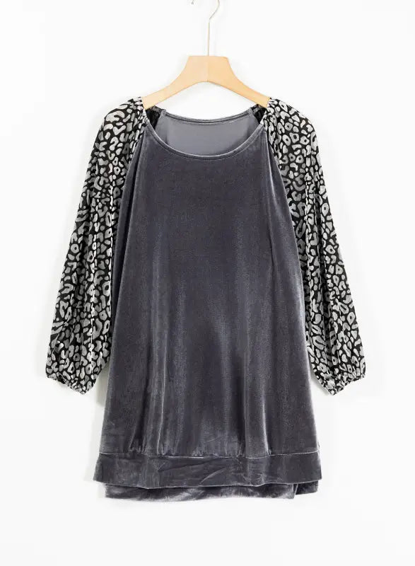 Grey leopard velvet blouse | comfort & style