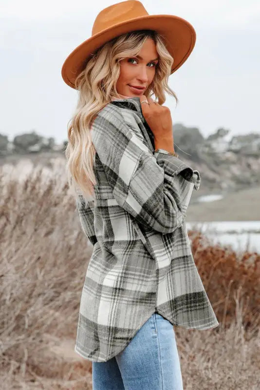 Grey plaid shacket - flap pockets - shackets