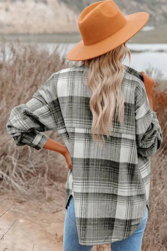 Grey plaid shacket - flap pockets - shackets