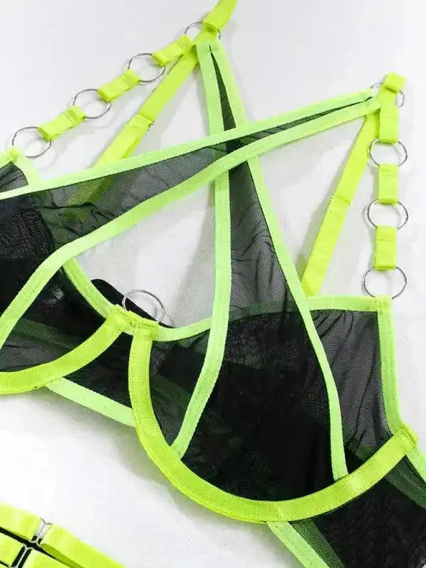 Hard To Keep - 3-Piece Velvet Lingerie Set - Fashionfitz