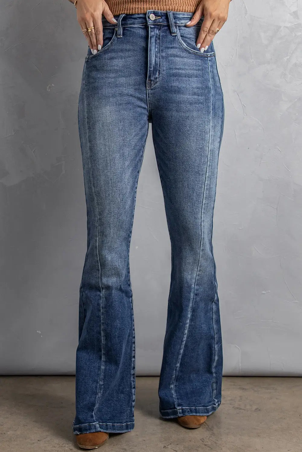 High waist flare jeans with pockets - blue / 6 68% cotton + 30% rayon + 2% elastane