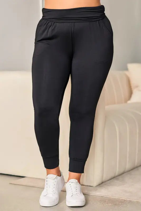 Black high waist pleated pocket leggings