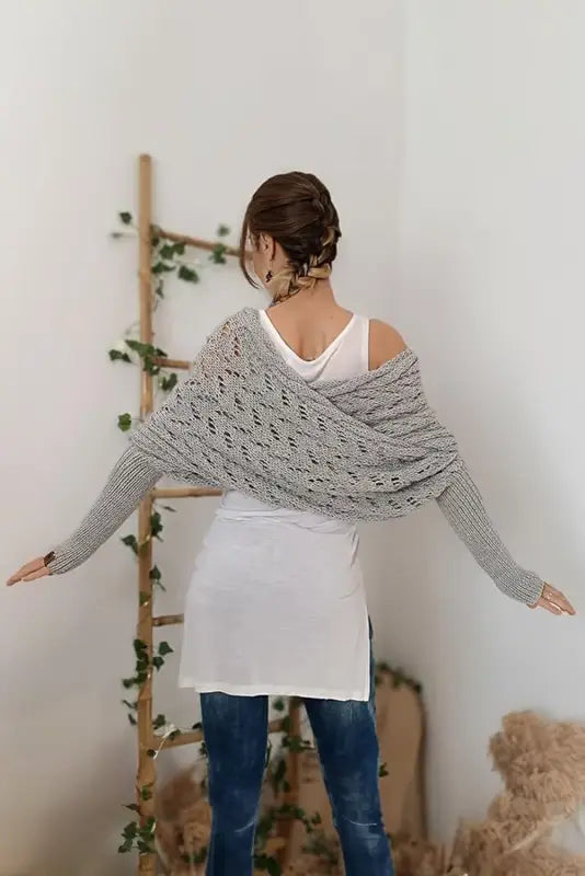 Hollowed knit scarf with sleeves | fashionfitz