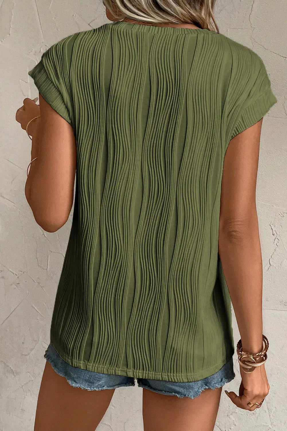 Jungle green wavy texture cap sleeve top - t-shirts