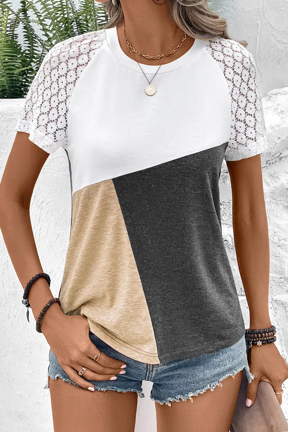 Khaki color block lace patchwork short sleeve t shirt - s /
