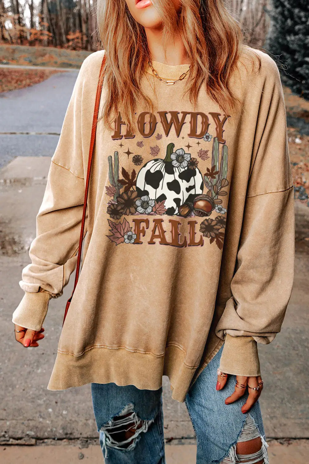 Khaki howdy fall pumpkin print split hem sweatshirt - s / 75% polyester + 25% cotton - graphic sweatshirts