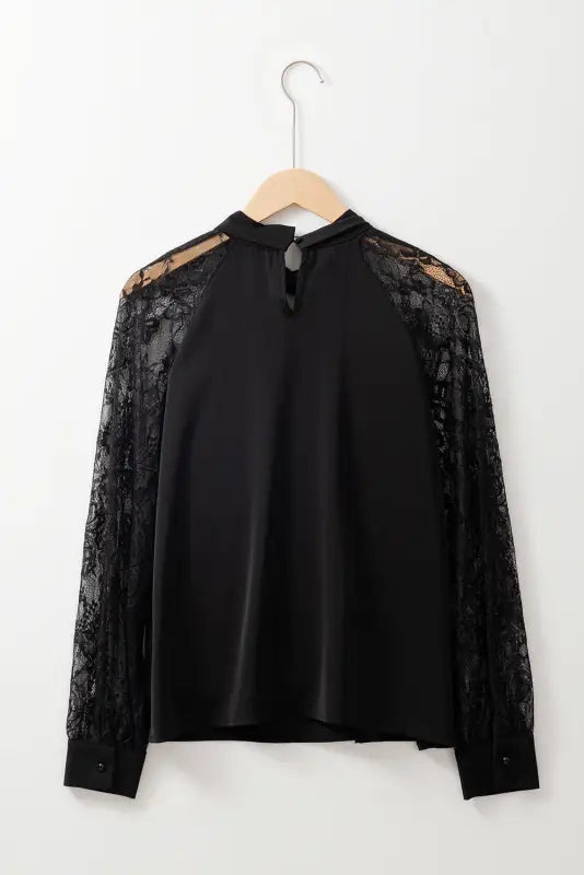 Lace sleeves blouse - black | fashionfitz