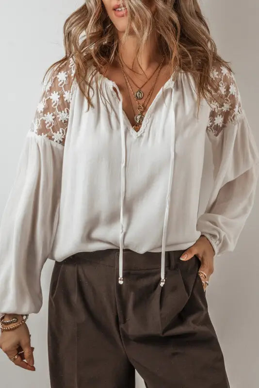 Lacework charm blouse | retro chic blouses | fashionfitz