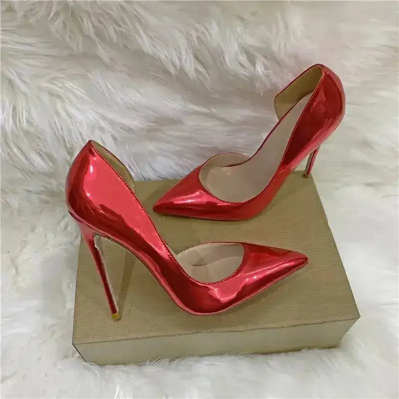 Red side air high heels on a display box, showcasing FashionFitz's glossy lacquer leather craftsmanship.