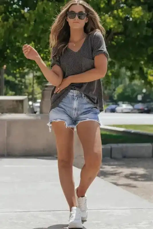 Laurel Green Twist Short Sleeve Corded V Neck Top - Fashionfitz