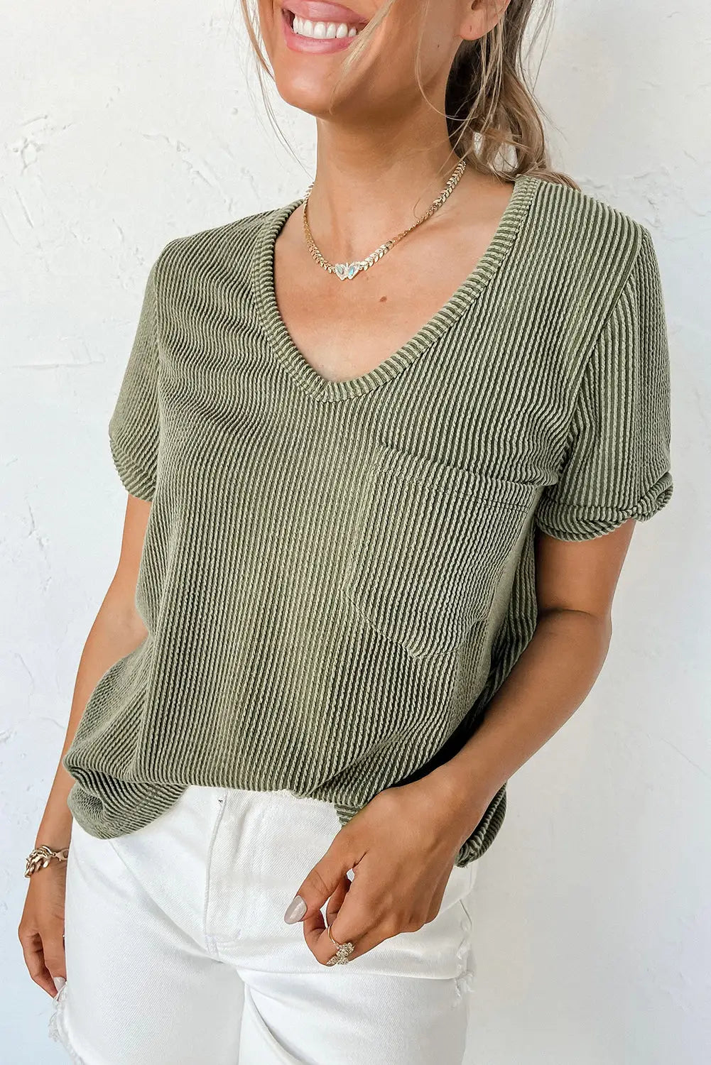 Laurel green twist short sleeve corded v neck top - l / 75% polyester + 20% viscose + 5% elastane - t-shirts