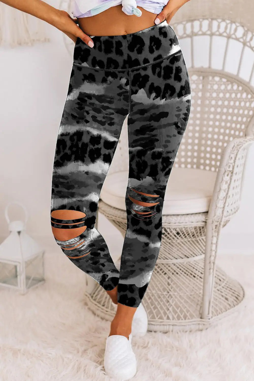 Leopard animal print ripped knee leggings - s / 85% polyester + 15% elastane