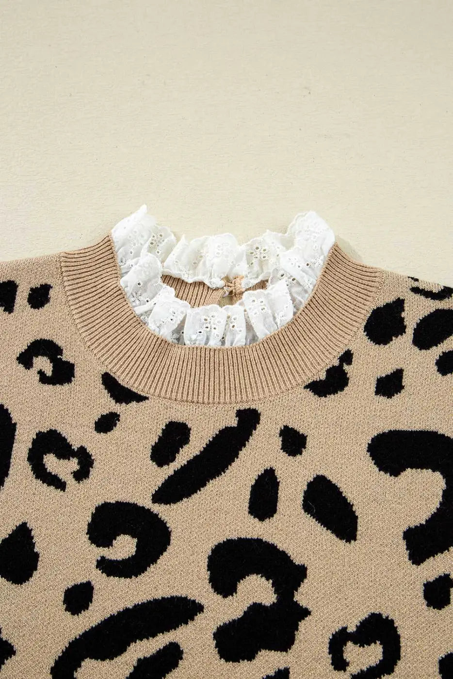 Leopard lace cuff knit sweater | women’s brown pullover
