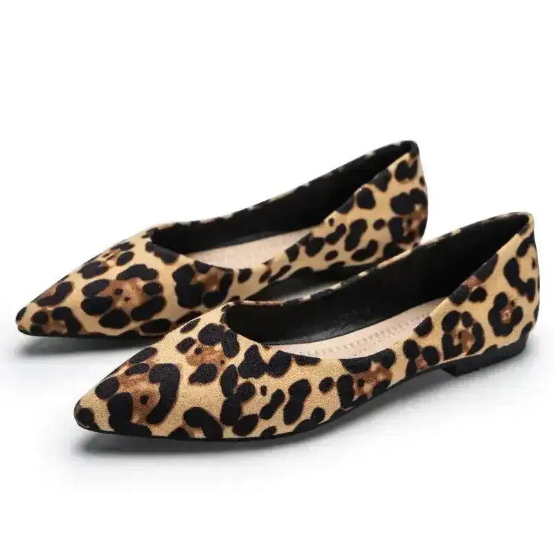 Leopard Pointed Toe Flats - Fashionfitz