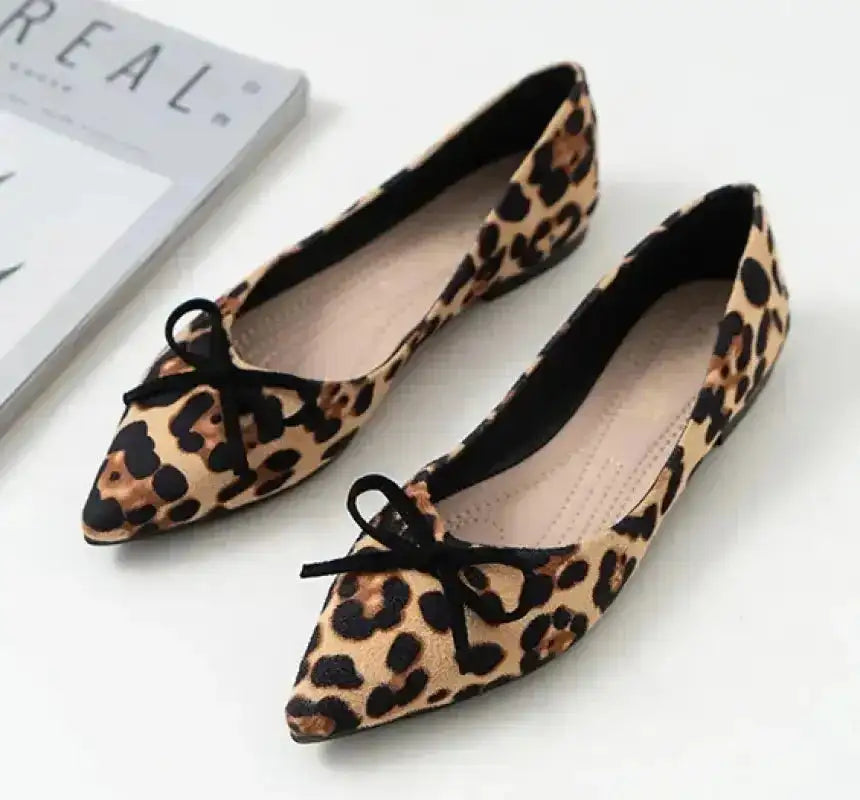 Leopard Pointed Toe Flats - Fashionfitz