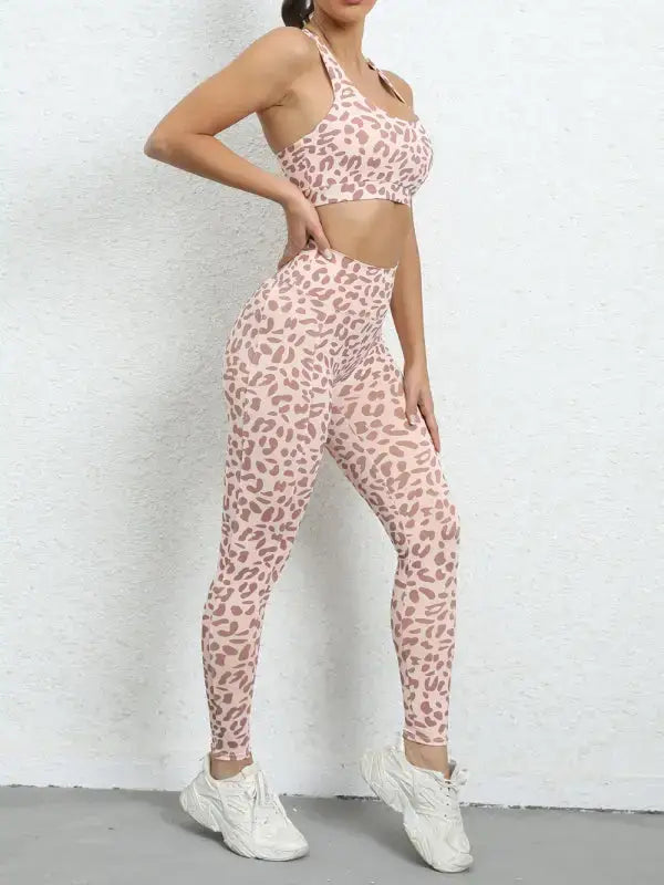 Leopard print hip lifting high waist activewear set - leggings sets