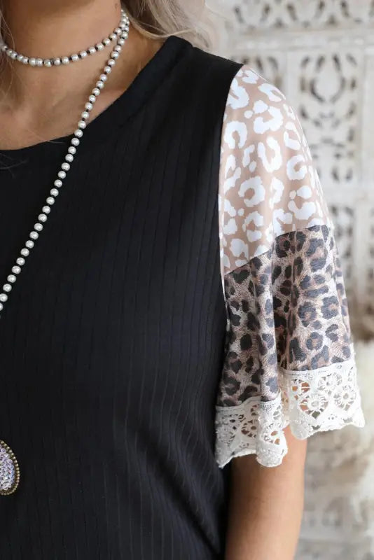 Leopard print lace splicing loose top - t-shirts