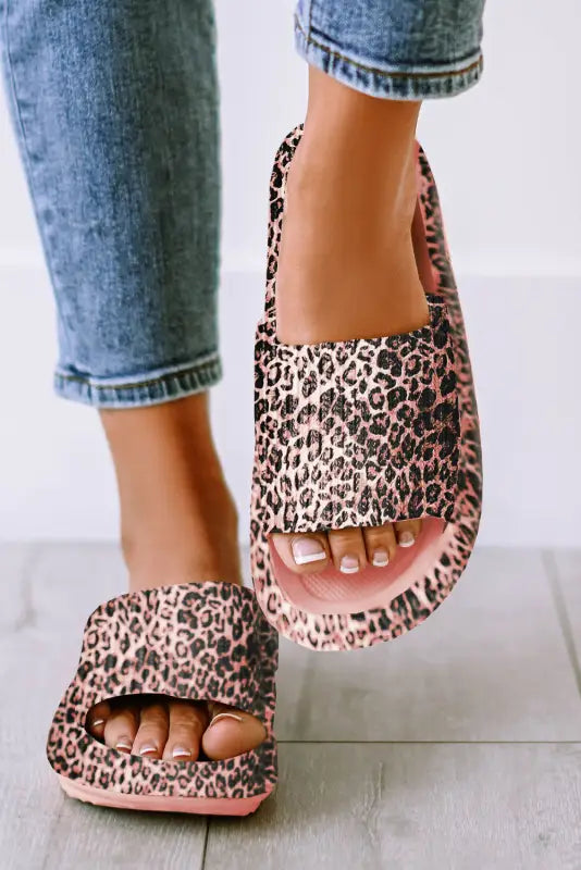 Leopard print thick sole slip on slippers