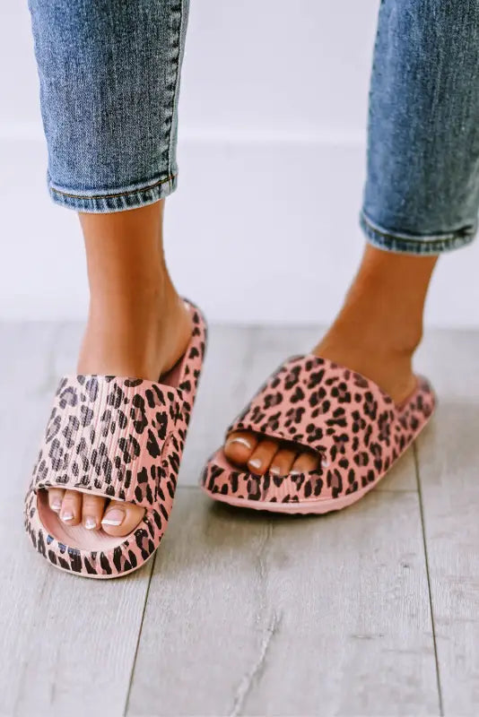 Leopard print thick sole slip on slippers