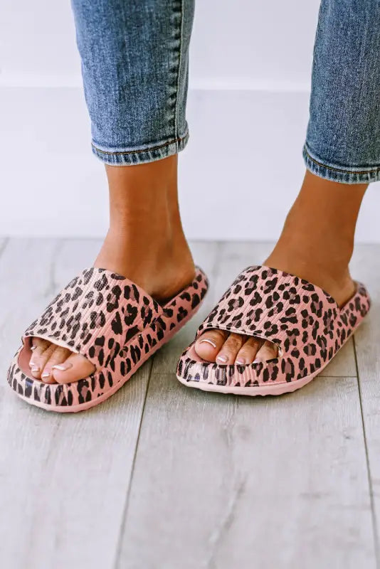 Leopard print thick sole slip on slippers