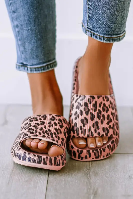 Leopard print thick sole slip on slippers