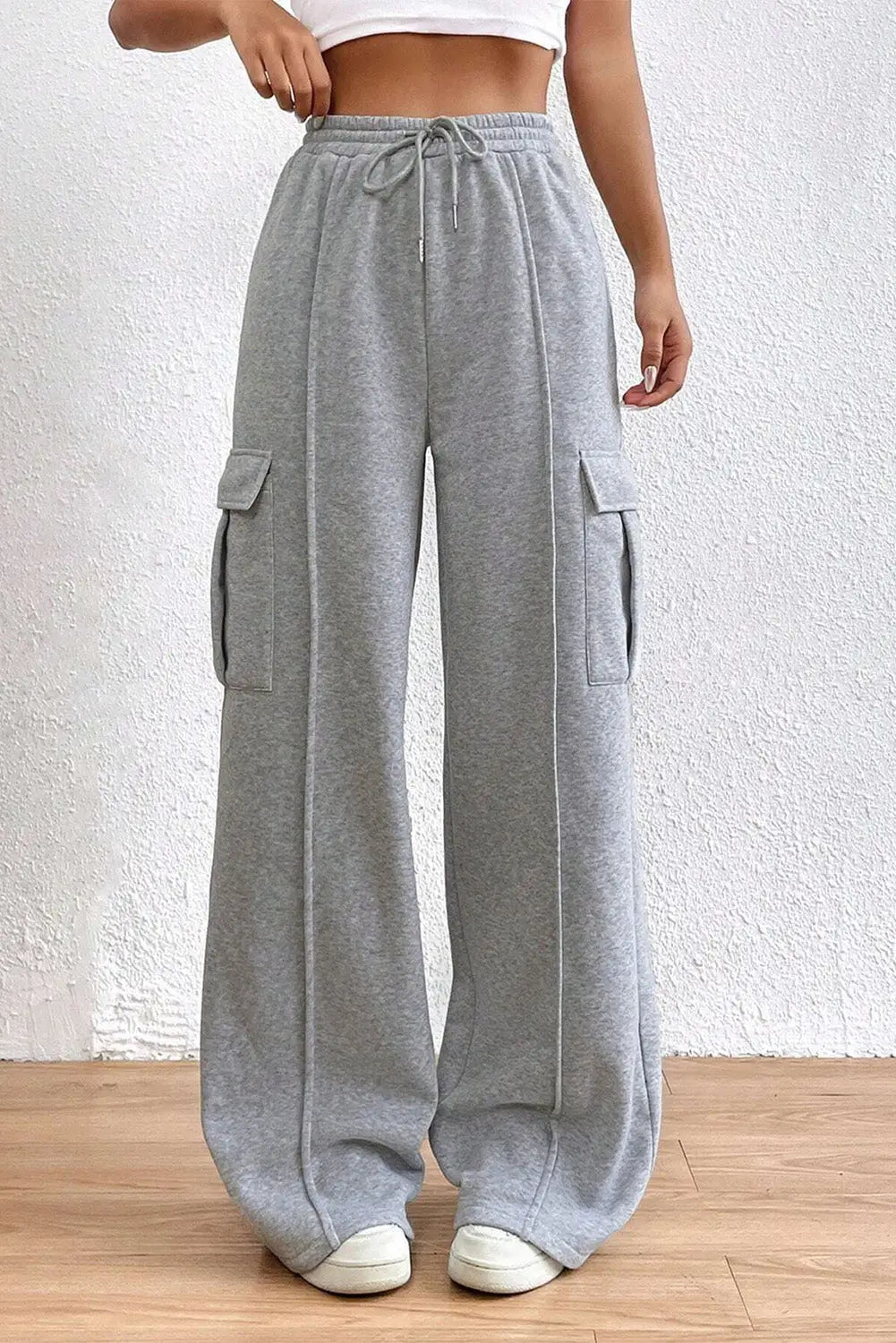 Light grey cargo sweatpants - s / 65% polyester + 35% cotton