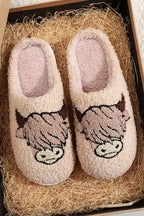 Light Pink Moon & Clock Pattern Fuzzy Home Slippers - Fashionfitz