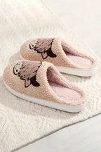 Light Pink Moon & Clock Pattern Fuzzy Home Slippers - Fashionfitz