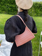 London Chic Embossed Handbag - Fashionfitz