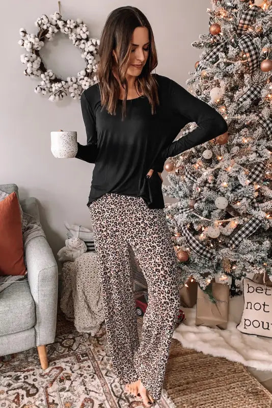 Long sleeve top and leopard print pants lounge set - loungewear