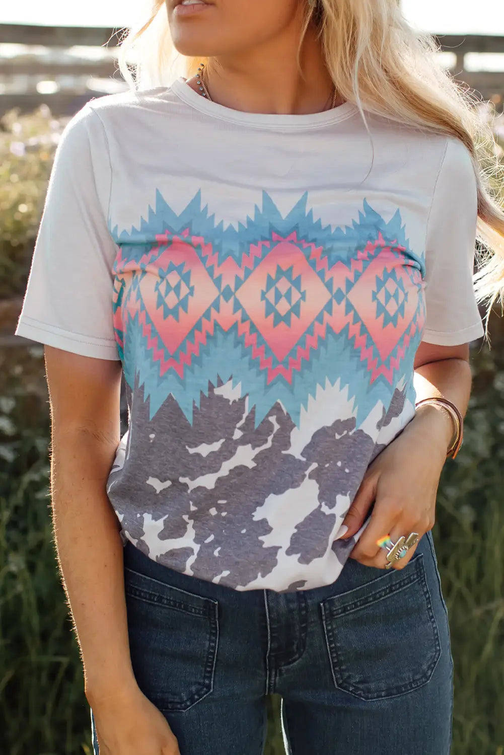 Multi-color aztec geometric print t-shirt - multicolor / s / 28% cotton + 66.2% polyester + 5.8% elastane - t-shirts