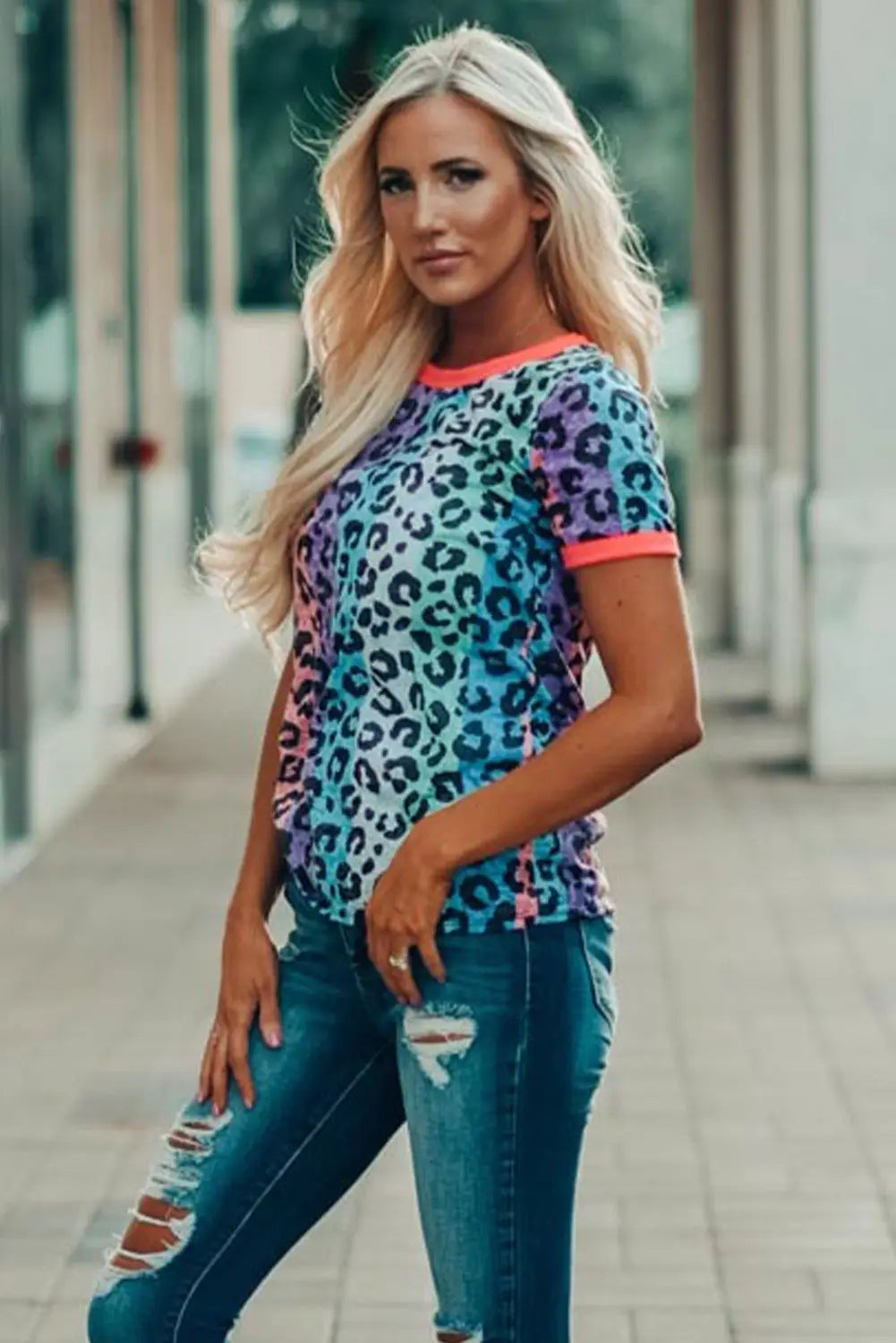 Multicolor base leopard t-shirt - t-shirts