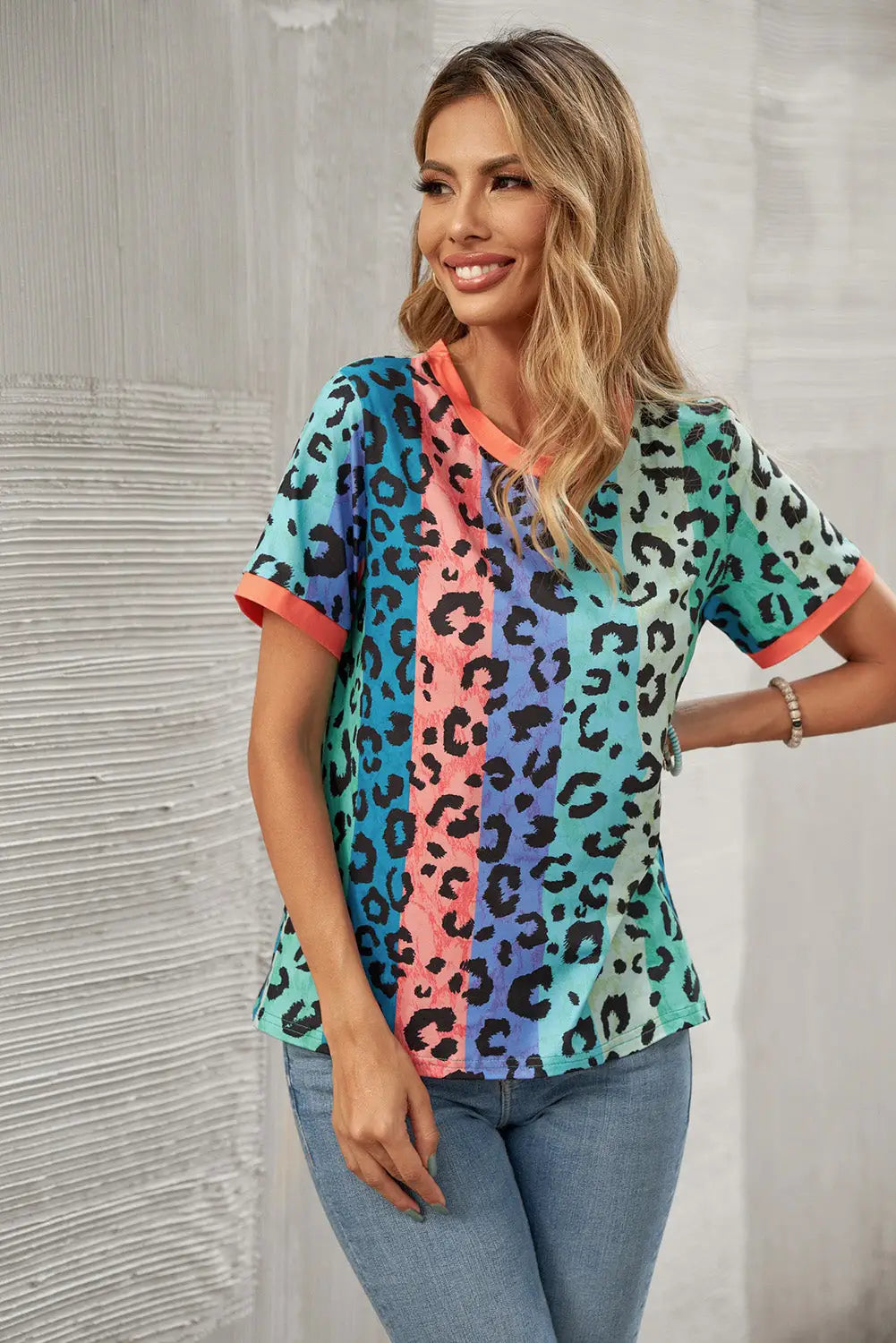Multicolor base leopard t-shirt - t-shirts