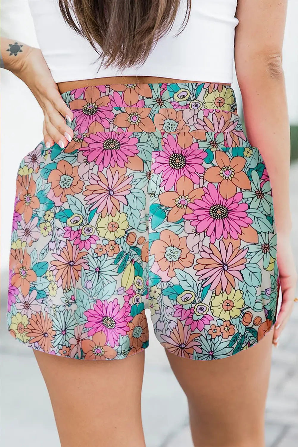 Multicolor flower print high waisted athletic shorts