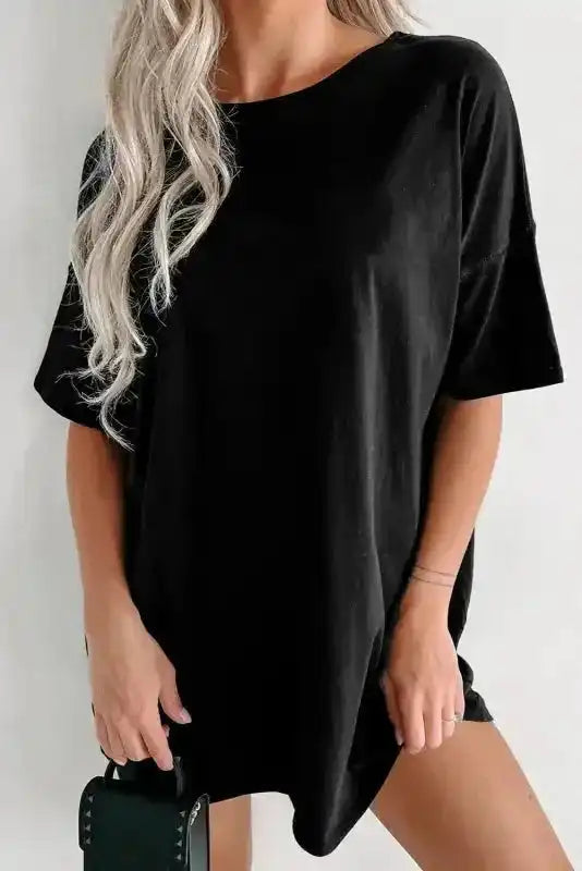 Close-up of Black Cotton Tunic T-Shirt showing soft 95% cotton fabric and clean crew neckline — Fashionfitz
