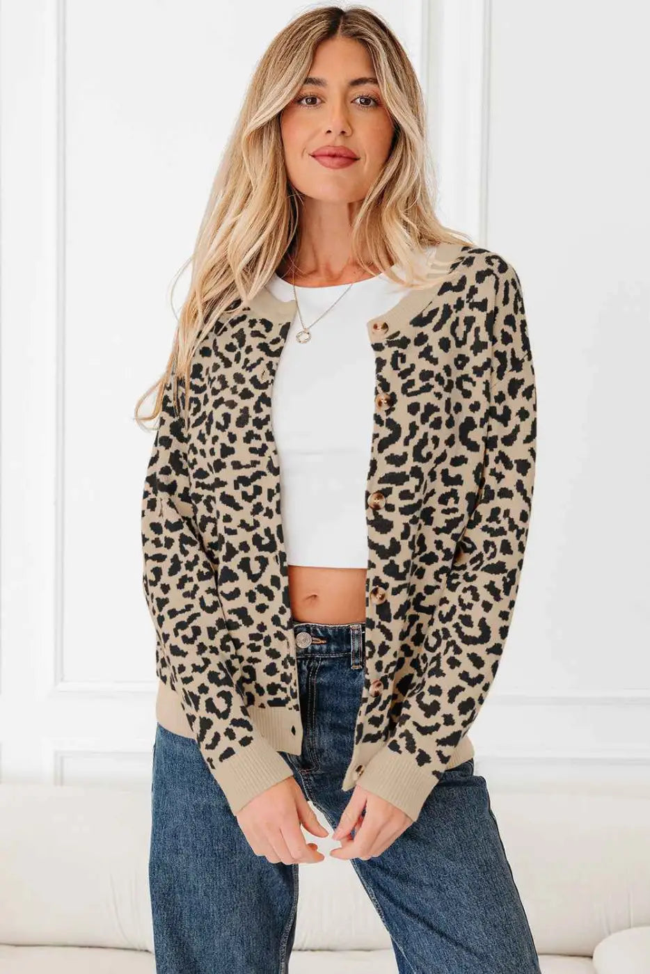 Oversized chunky knit leopard cardigan | women’s autumn layer
