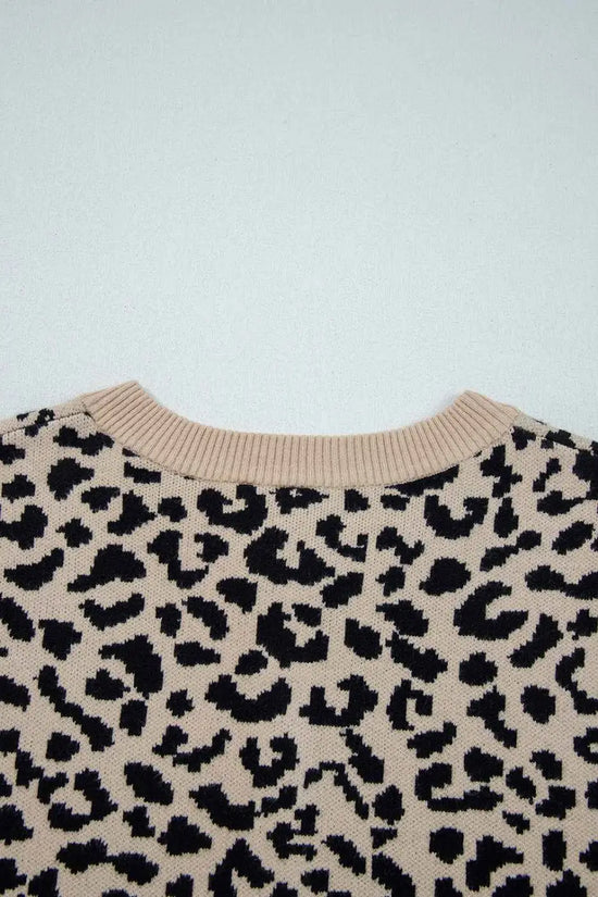Oversized chunky knit leopard cardigan | women’s autumn layer