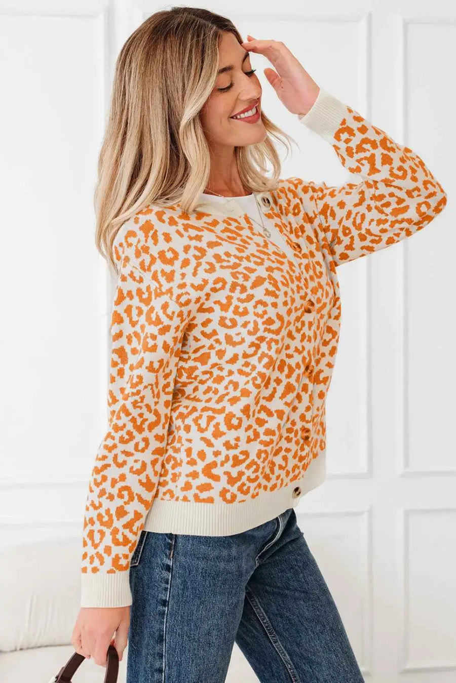 Oversized chunky knit leopard cardigan | women’s autumn layer