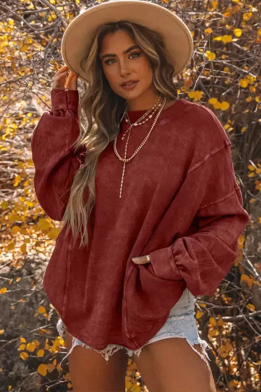 Oversized Sweatshirt - Twist Open Back - Fashionfitz