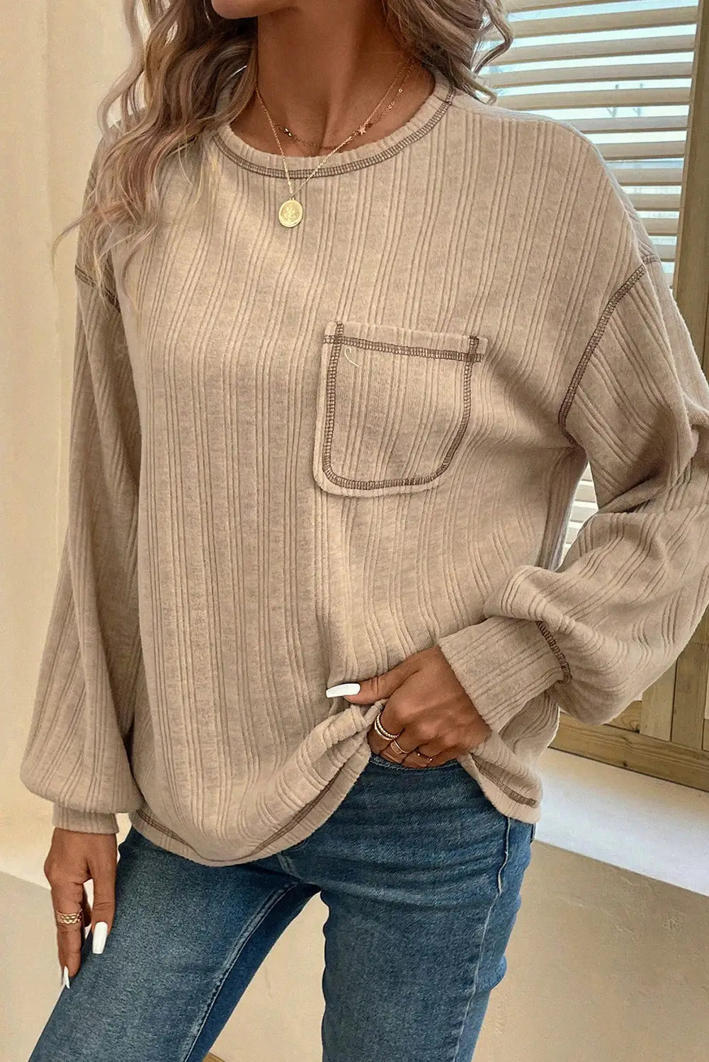 Pale khaki loose exposed stitching textured knit top - l / 97% polyester + 3% elastane - long sleeve tops