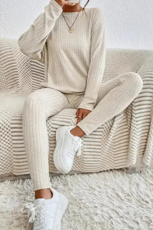 Parchment Plus Size Ribbed V Neck Pullover and Pants Set - Fashionfitz
