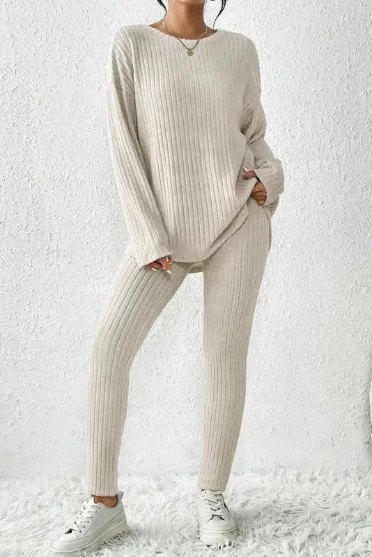 Parchment Plus Size Ribbed V Neck Pullover and Pants Set - Fashionfitz