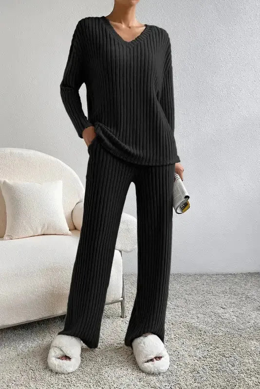 Parchment Plus Size Ribbed V Neck Pullover and Pants Set - Fashionfitz