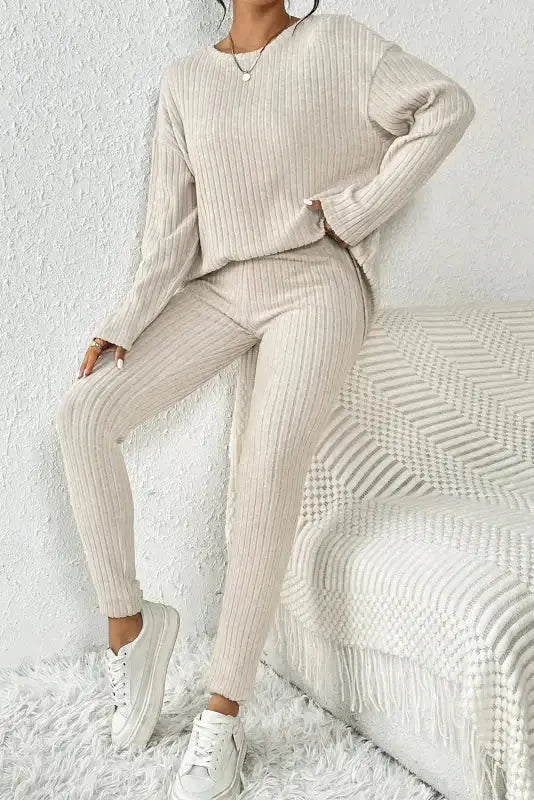 Parchment Plus Size Ribbed V Neck Pullover and Pants Set - Fashionfitz