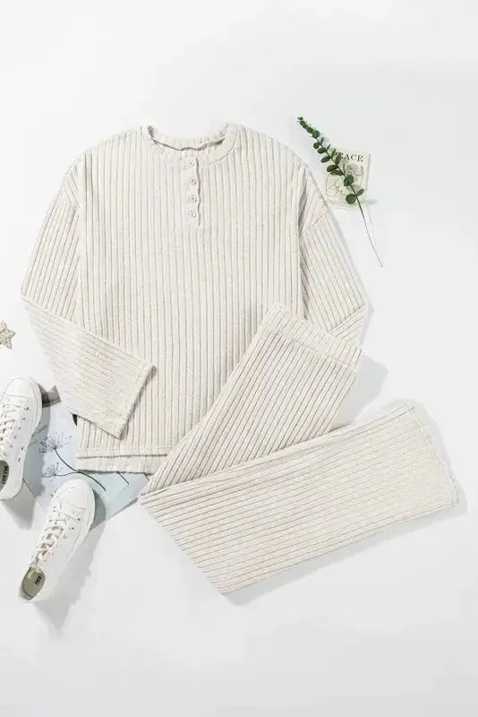 Parchment Plus Size Ribbed V Neck Pullover and Pants Set - Fashionfitz