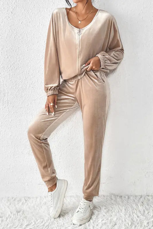 Loungewear parchment velvet zipped top and joggers two