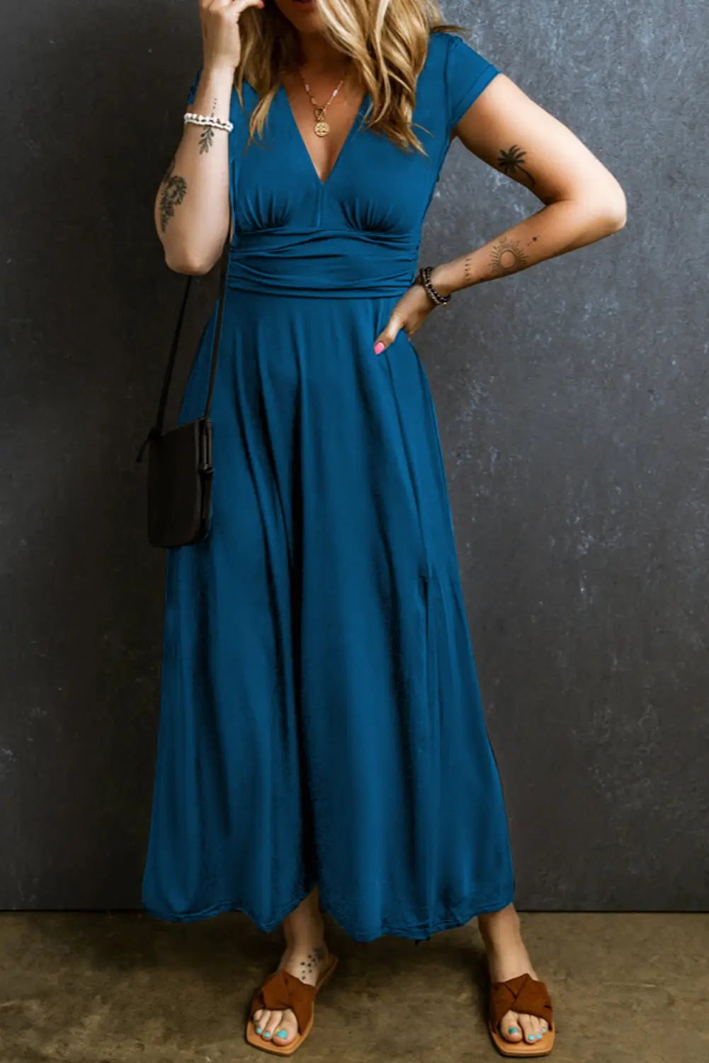 Peacock blue short sleeve shirred high waist v neck maxi dress - l / 65% polyester + 30% viscose + 5% elastane - dresses