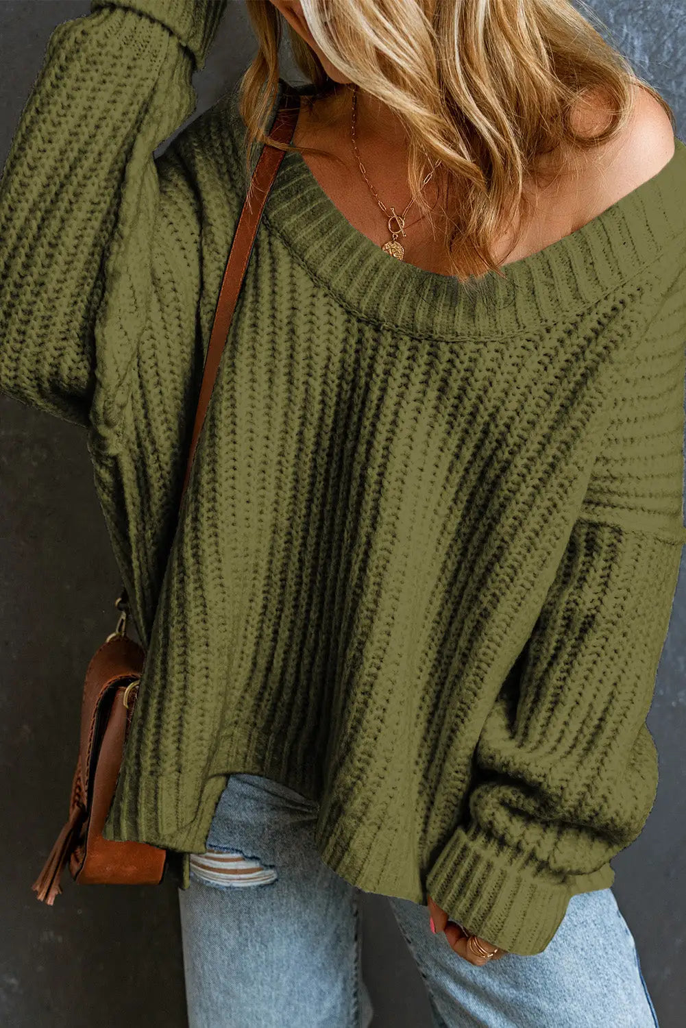 Pickle green ribbed knit round neck slouchy chunky sweater - s / 100% acrylic - sweaters & cardigans