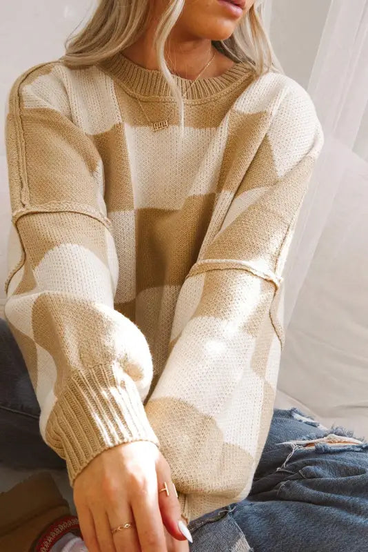 Pink checkered bishop sleeve sweater | fashionfitz