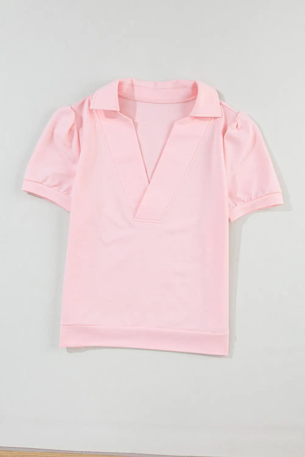 Pink collared v neck puff sleeve t-shirt - s / 75% polyester + 20% cotton + 5% elastane - tops
